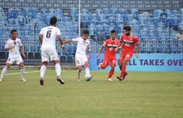 Shillong Lajong overcome number and goal deficit to register thrilling 3-2 win over DSK