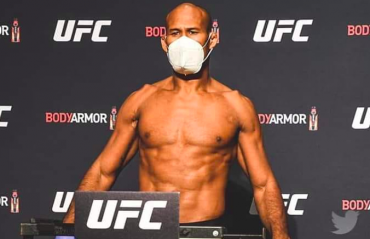 UFC 249 -- Jacare Souza tests positive for COVID-19, event stays unaffected