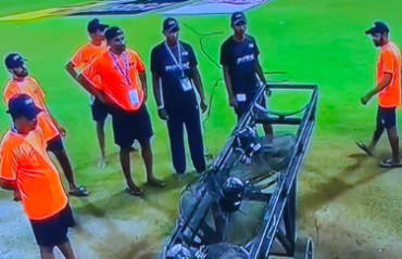 Asia Cup: Groundsmen become tragic heroes as rain forces India vs Pakistan into reserve day