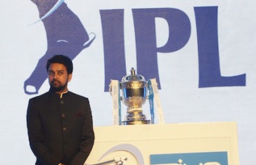 Yuvraj, Sehwag, Ishant, Steyn released by IPL teams