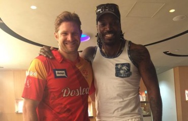 It's Bonding Time: Gayle-Watson bury the hatchet before playing for RCB in IPL-9