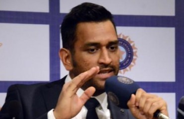 Skipper Dhoni dismisses talks about retirement from ODIs & T20s