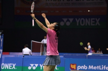 Saina Nehwal clinches her first title of the year & second Australian SS