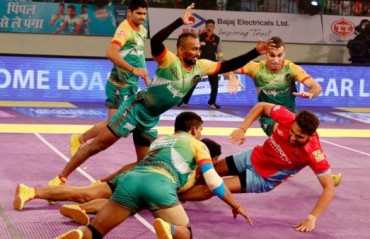 Patna squander early advantage with second straight loss, this time to Jaipur
