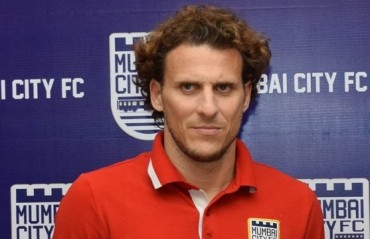 For the future of Indian football, join ISL and I-League, says Mumbai City marquee Diego Forlan